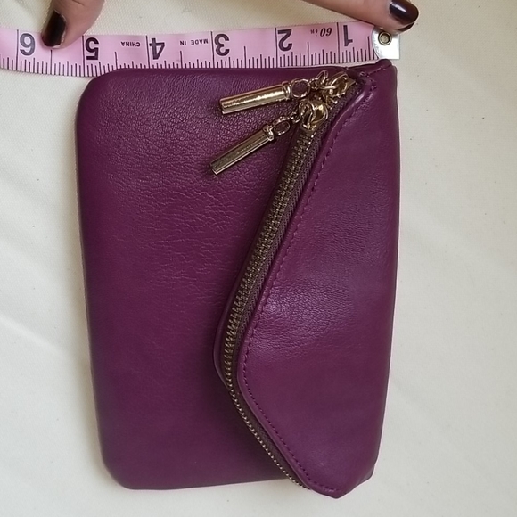 Trending ~Francesca's Small Wallet/clutch purse/accessory~ burgundy/ purple - Picture 7 of 8